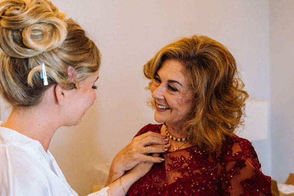 Fotógrafo de bodas en Alicante Hotel Meliá - Preparativos de Katherine por Miguel Zare
