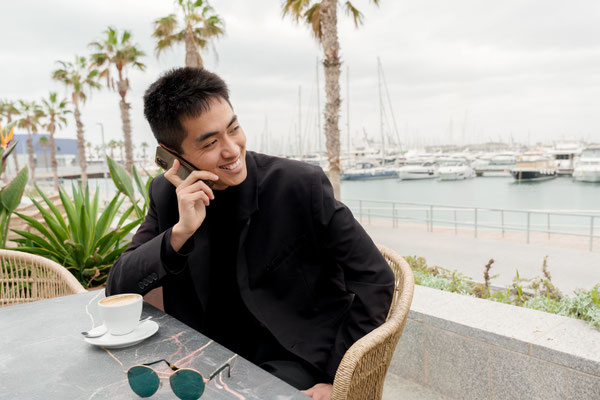 fotografía de marca personal y emprendedores en exteriores en  Alicante