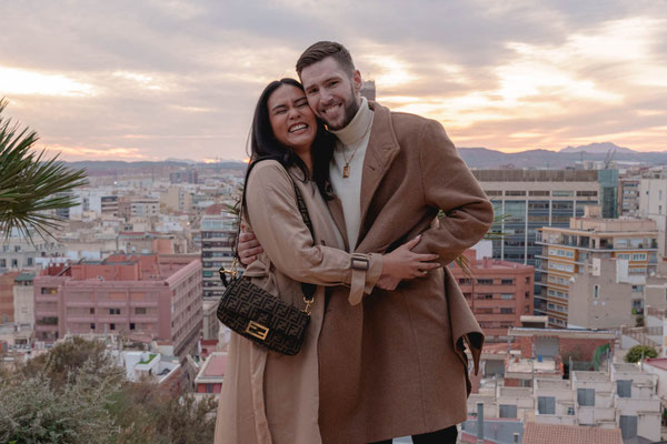 Sesión de fotos de pedida de mano | fotografo en Alicante 