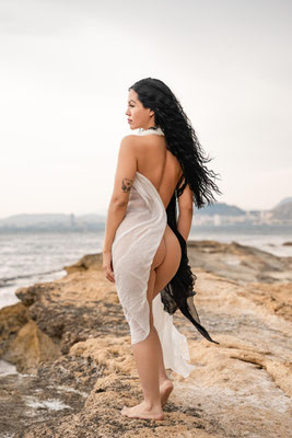 Fotografía sensual en Alicante hecho por Miguel Zare fotografía 