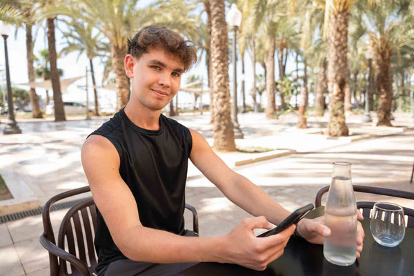 Fotografías para agencias y modelos hecho por Miguel Zare fotografo en Alicante 