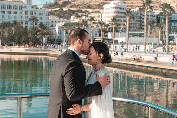 Fotografía de bodas en el ayuntamiento de Alicante  | fotografo en Alicante
