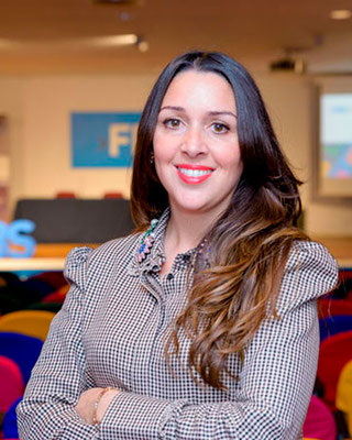 Fotografo de empresas y retratos corporativos  en Alicante  por Miguel Zare 