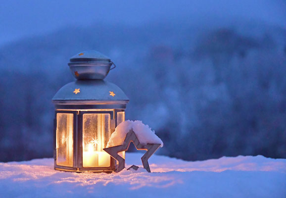 Licht im Schnee