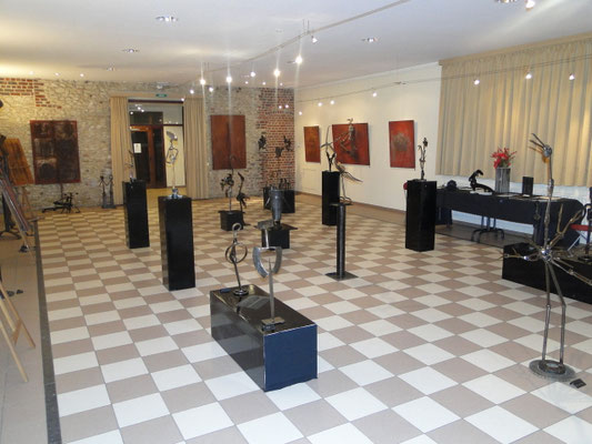 Peinture Christine Collard - Sculpture France Van Hemelrijck - Espace Perez - Décembre 2012