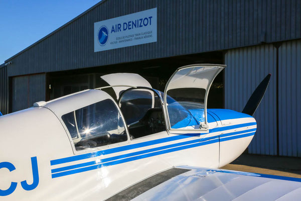 Baptême de voltige aérienne à bord du CAP10C