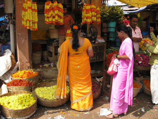 Goa - Blütenstand auf dem Markt