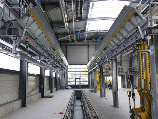 Strohgäubahn Korntal Dacharbeitsstand