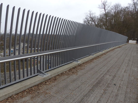 Geländer Brücke GRW Günzburg