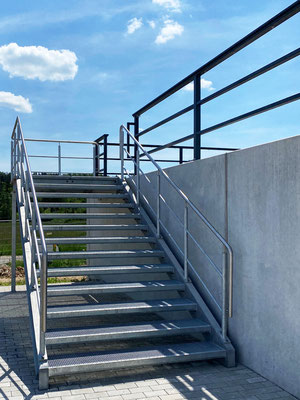 Treppe Fa. Merc Schnelldorf