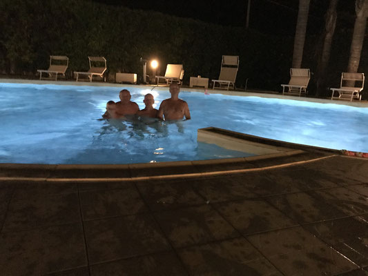 piscine naturiste italie
