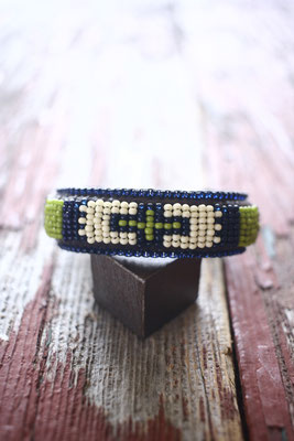 オーダー頂いたBeded Bead Braceletの中央部分。