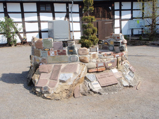 Der Brunnen an der Tonnenburg