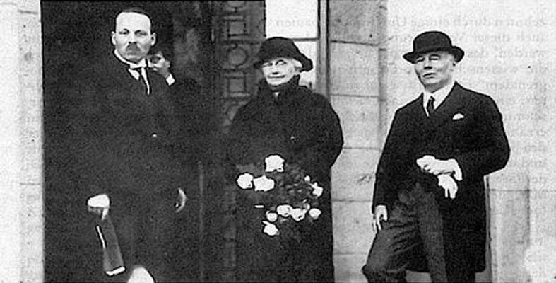 Einweihung des William G. Kerckhoff-Instituts mit Witwe Louise Kerckhoff im Herbst 1931; rechts: Franz Grödel, der auf zum Direktor des Instituts ernannt wurde, Foto: Kerckhoff-Stiftung