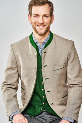 Trachtenjacke aus Jägerleinen beige