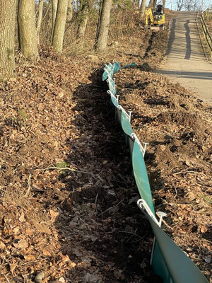 Eberhard Gartenbau AG Kloten, Naturschutz, Frossperre errichten