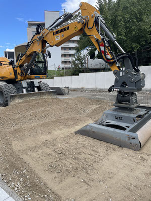 Eberhard Gartenbau AG Kloten, Planierbalken