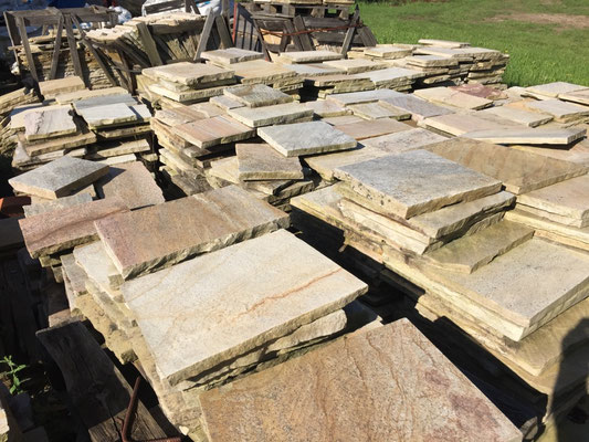  Eberhard Gartenbau AG Kloten, Natursteinplatten