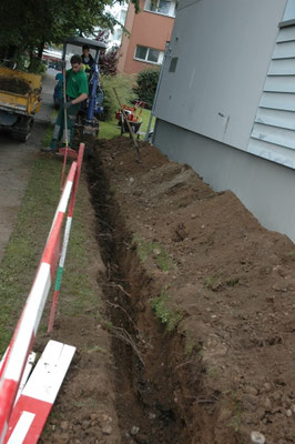 Eberhard Gartenbau AG Kloten, Grabarbeiten, Leitungsbau