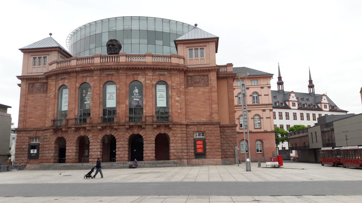 Staatstheater