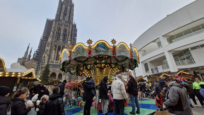 Das Karussell stammt aus Augsburg, der Rest aus Ulm...