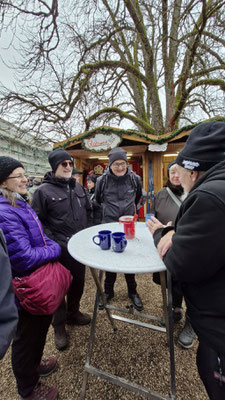 Weihnachtsmarkt im Klosterhof.