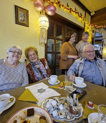 Carola, Dietlinde und Karl-Heinz.