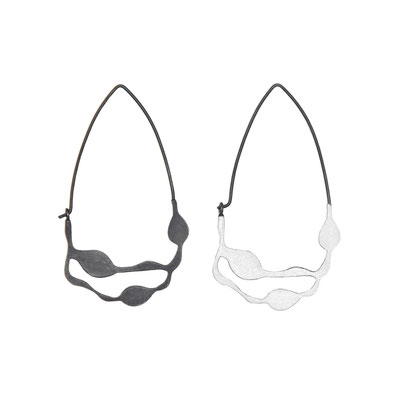 Wakame earrings in silver- Silber, Silber geschwärzt