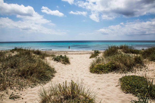 spain, lonely beach