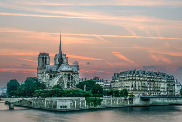 Notre dame (Paris)