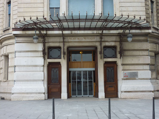 1 place Antonin Jutard,  Palais de la Mutualité