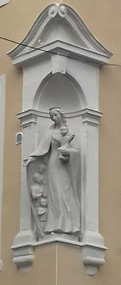 La nouvelle Madonne à l'angle des rues Baraban et Paul-Bert