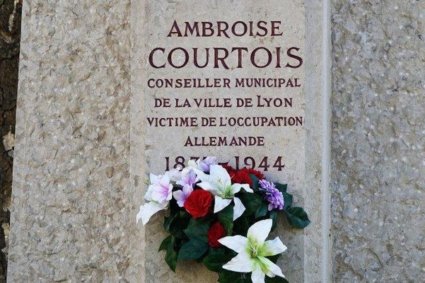 Place Ambroise Courtois Lyon 8ème