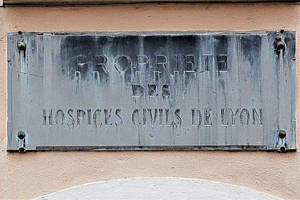  13 rue Hénon Lyon 4ème