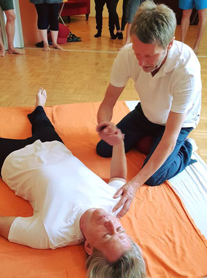 Bild: Paarmassage in der InTouch Massageschule Hamburg