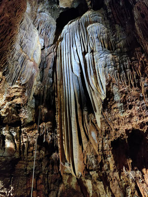 Baredine cave