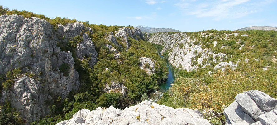 Pisarovina gorge from above