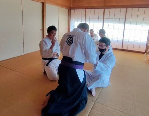八光捕で浮き上がる