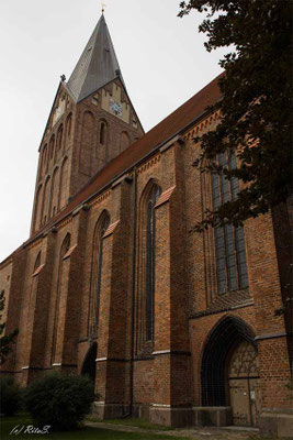 St. Marien in Barth von aussen