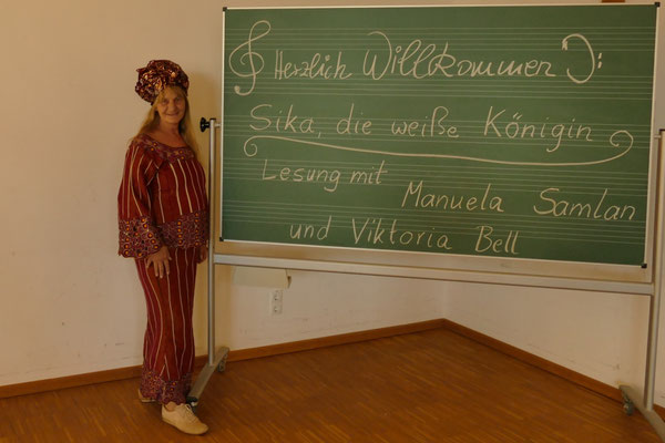 „Sika, die weiße Königin“     Lesung mit  Manuela Samlan, Westerndorf &  Viktoria Bell, 