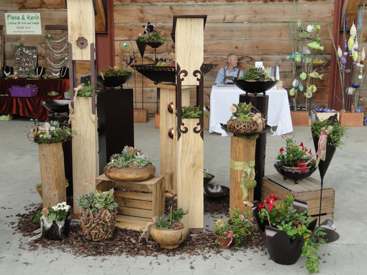 Alte Holzbalken Dekoration Idee Lampen Gartendeko Aus Altem Holzgeschichten Franz Karin Individuelle Gartendeko Und Floristik F R Heim Garten Alte Holzbalken Deko