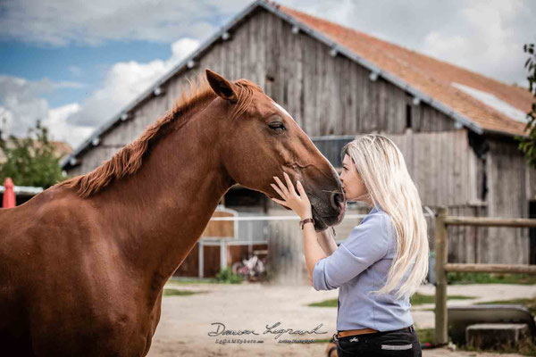 Shooting "ÉQUESTRE" avec Val & Lilou par Damien Legrand photographe à Cognac en Charente