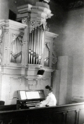 Bildquelle: Privatarchiv Isenberg, Foto 1908 (Ladegast-Orgel)