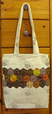 © Traudi –  Januar 2015 - Tasche mit Hexagon-Borte