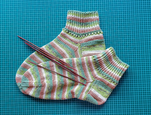 © Traudi - Sommersocken aus Baumwolle - Mai 2020