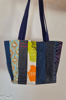 Mai 2024 - bunte Jeanstasche