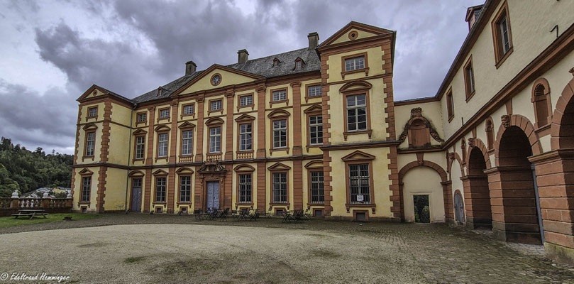 Hoffassade des neuen Hauses