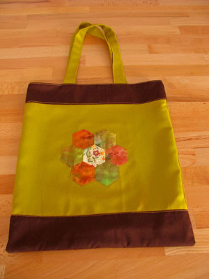 © Traudi –  Januar 2015 - Tasche mit Hexagon-Motiv