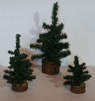 Tannen 8 Stück ca. 30 cm - 11 Stück ca. 22 cm - 9 Stück ca. 15 cm Fr. 20.-