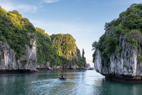 Halong Bay - Vietnam © Jurjen Veerman